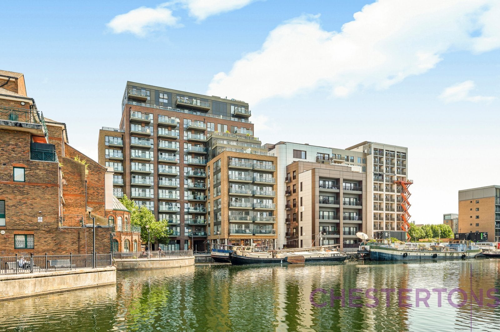 Flat Selsdon Way in Greater London