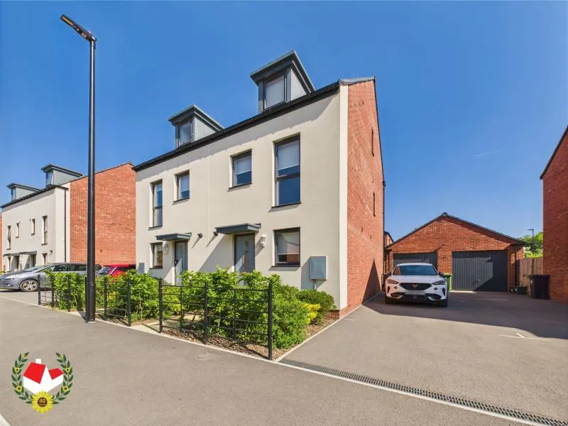 House Tattersall Road in Yate