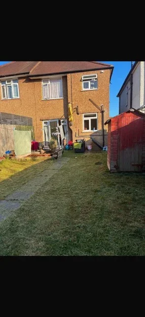 House Eastcote Lane in Greater London