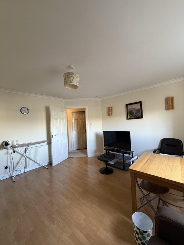 Room Norval Street in Glasgow