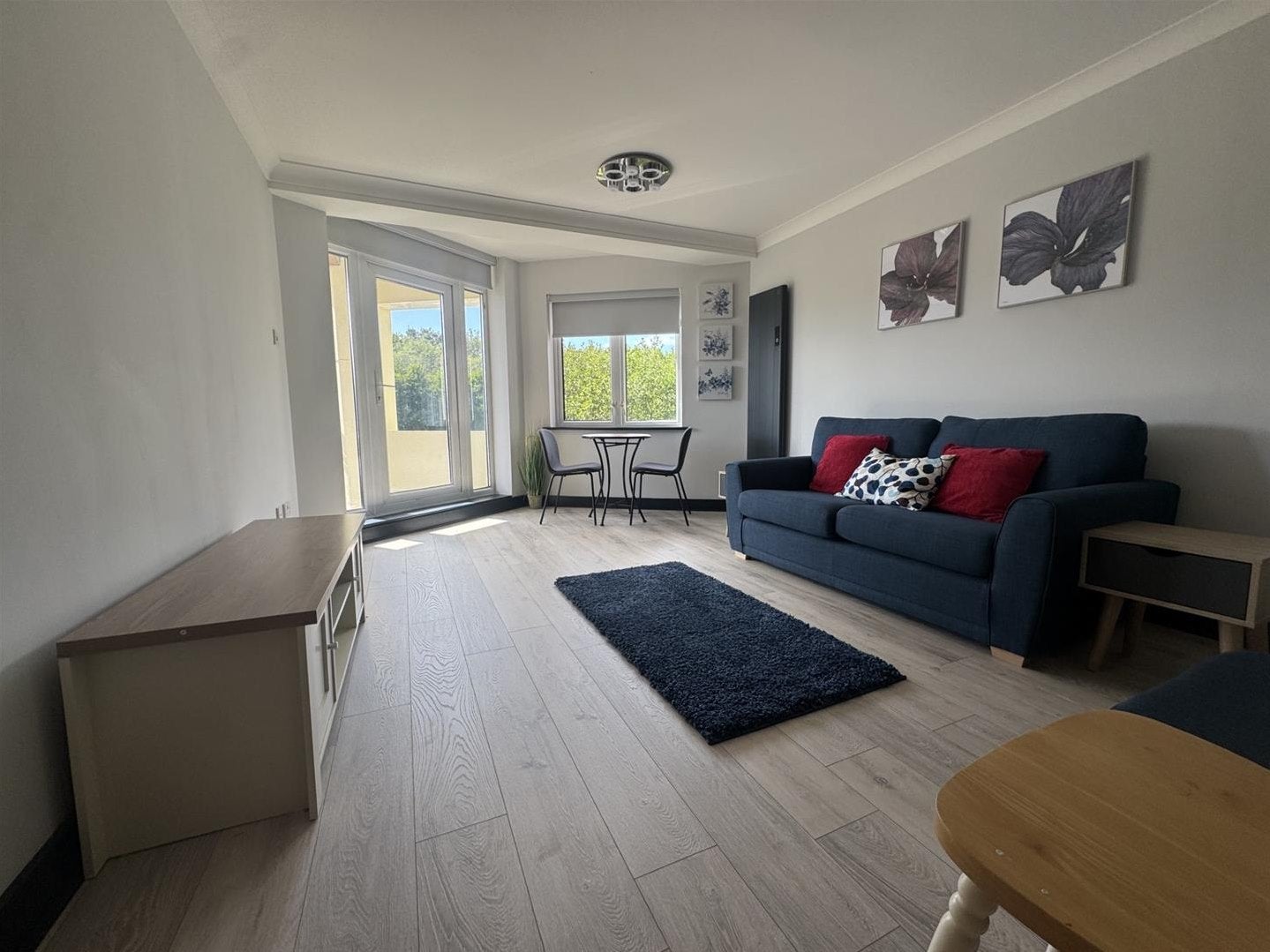 Flat Grangemoor Court in Cardiff