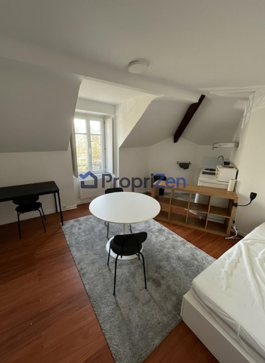 Chambre Rue Dobrée à Nantes