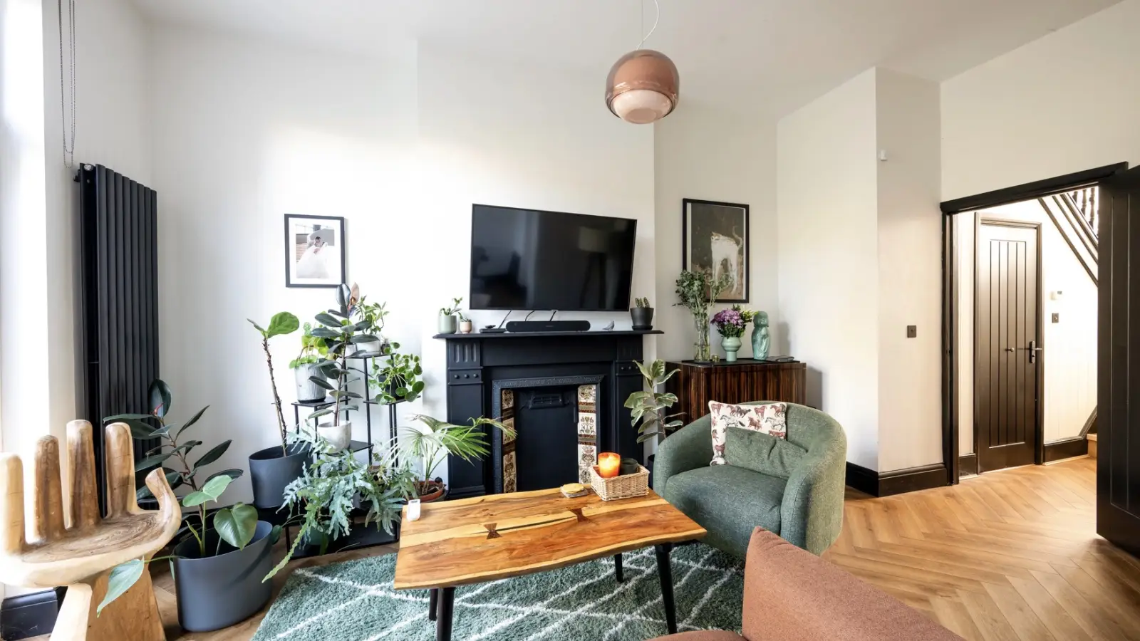 Flat Barlby Road in Greater London