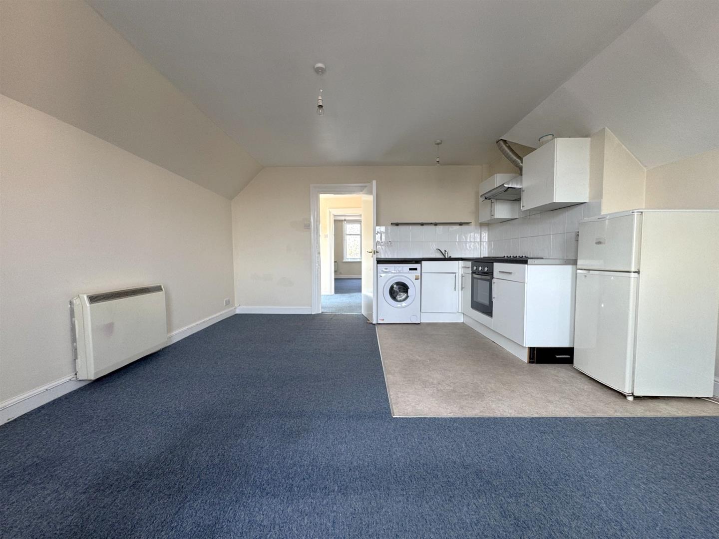 Flat Brockhurst Road in Gosport