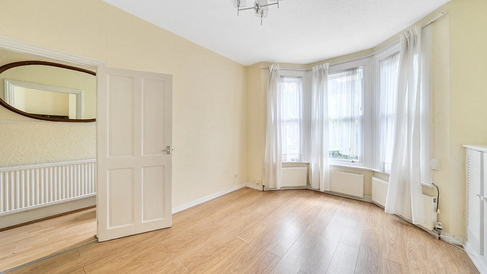 House Chesterfield Gardens in Greater London