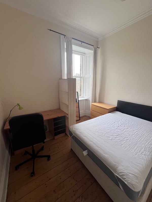 Room South Clerk Street in City of Edinburgh