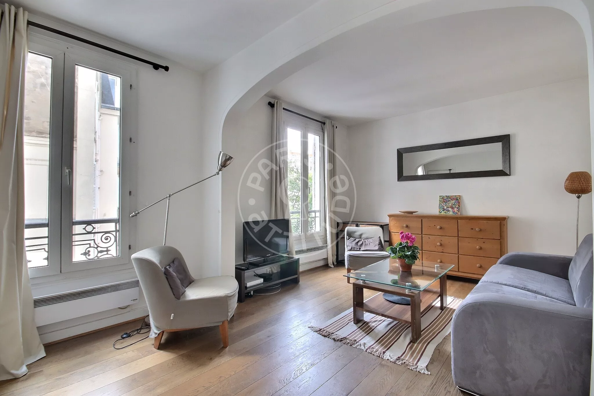 Flat Rue Madeleine Michelis in Neuilly-sur-Seine