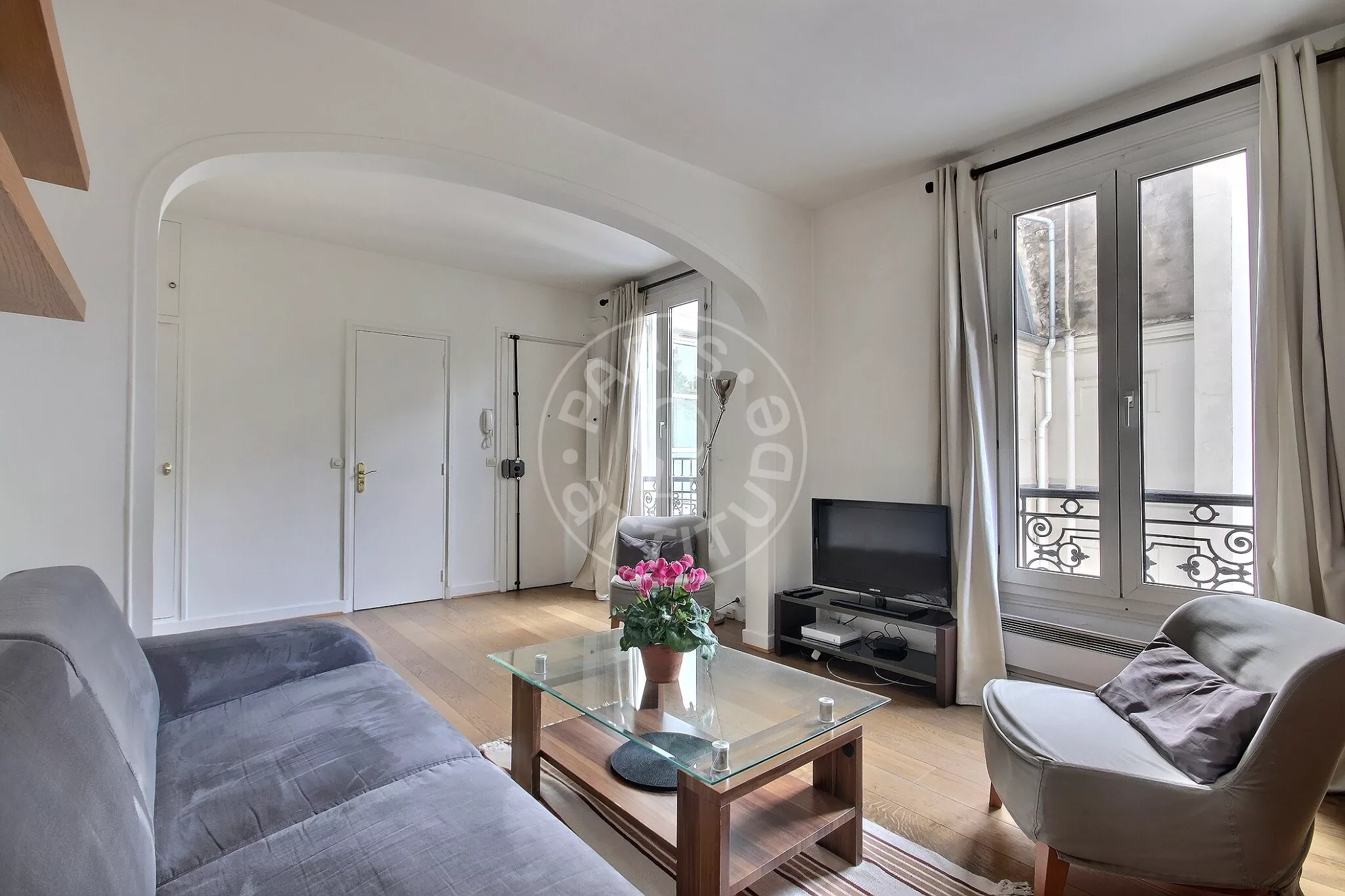 Flat Rue Madeleine Michelis in Neuilly-sur-Seine