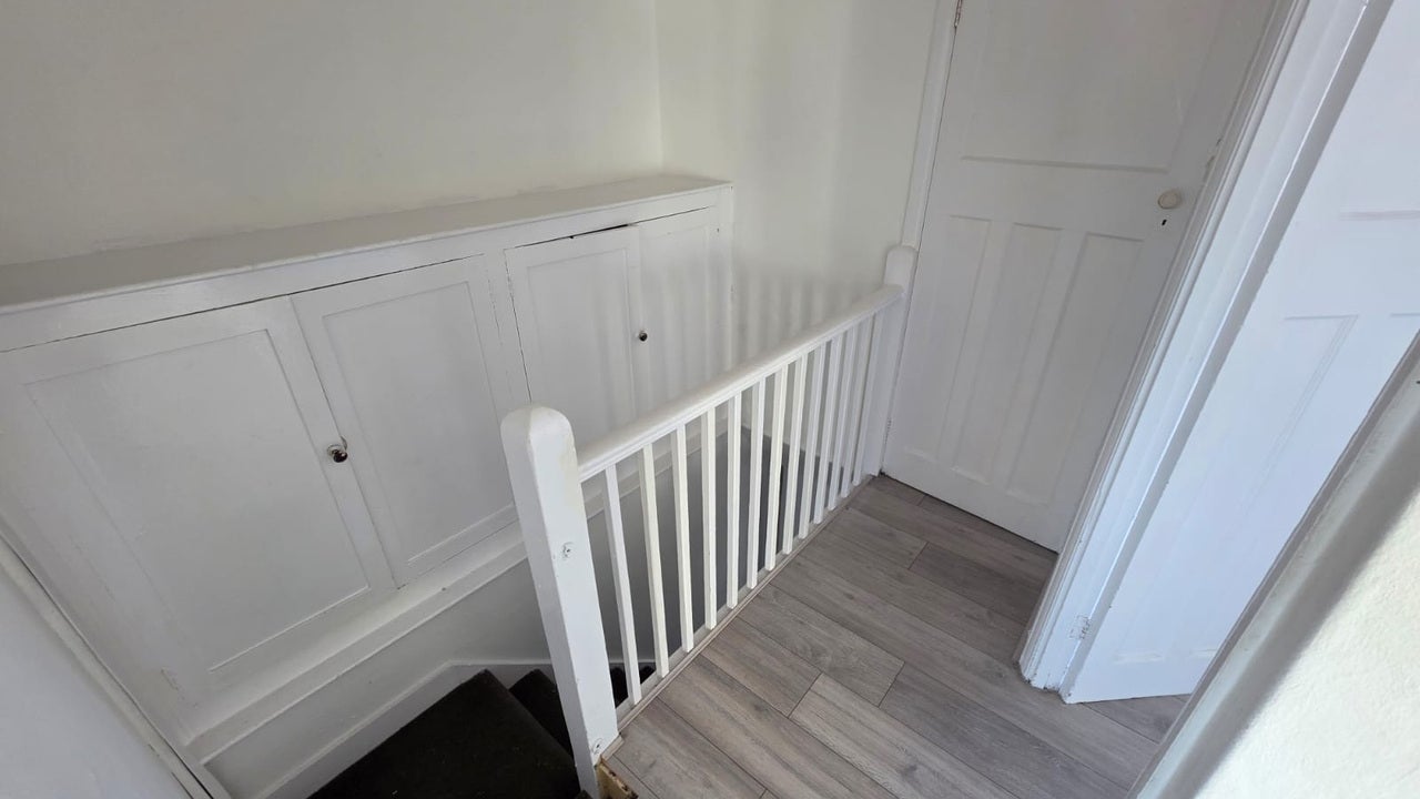 Flat Chester Close in Luton