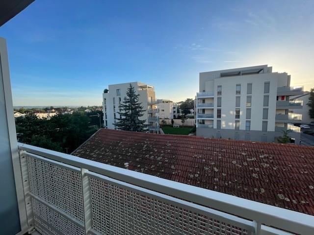 Appartement Avenue Jean Jaurès à Décines-Charpieu