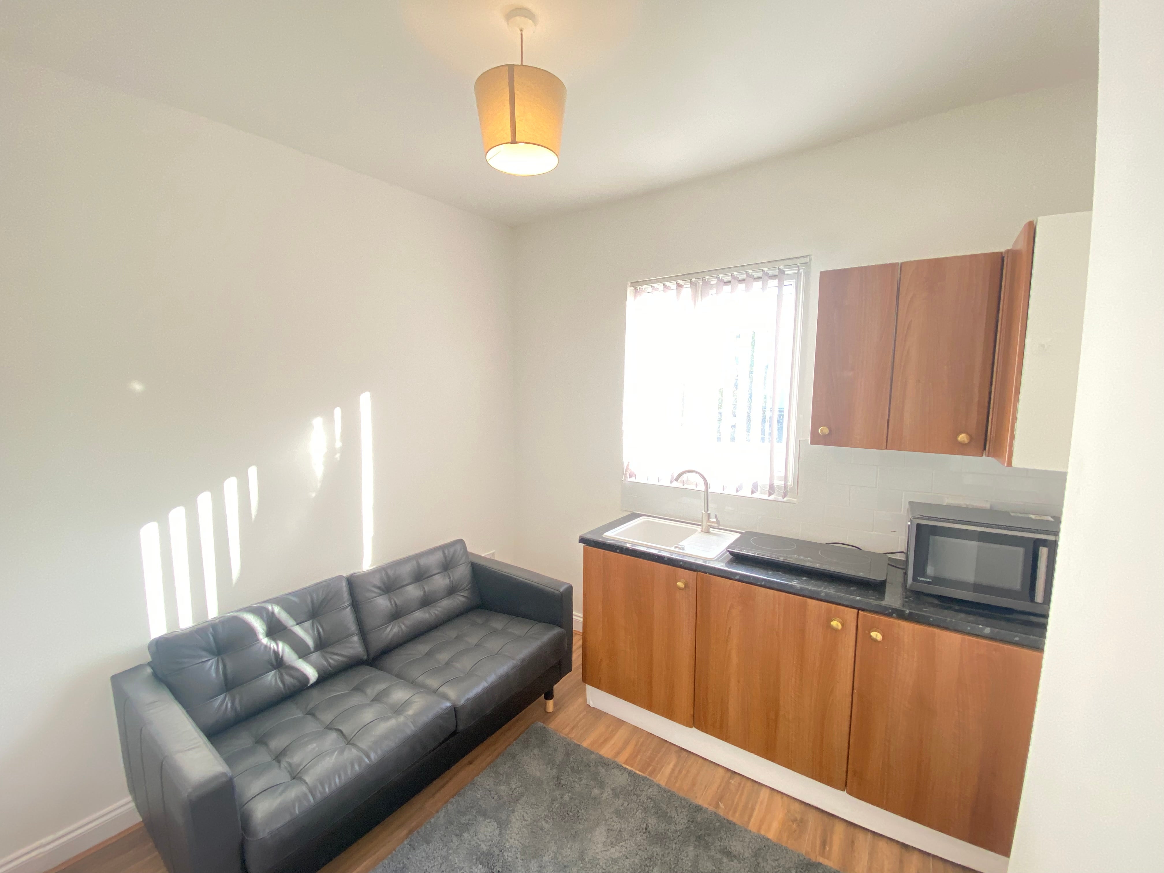 Room Camden High Street in Greater London