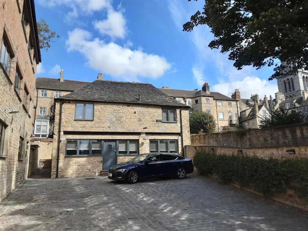 House St John's Lane in South Kesteven