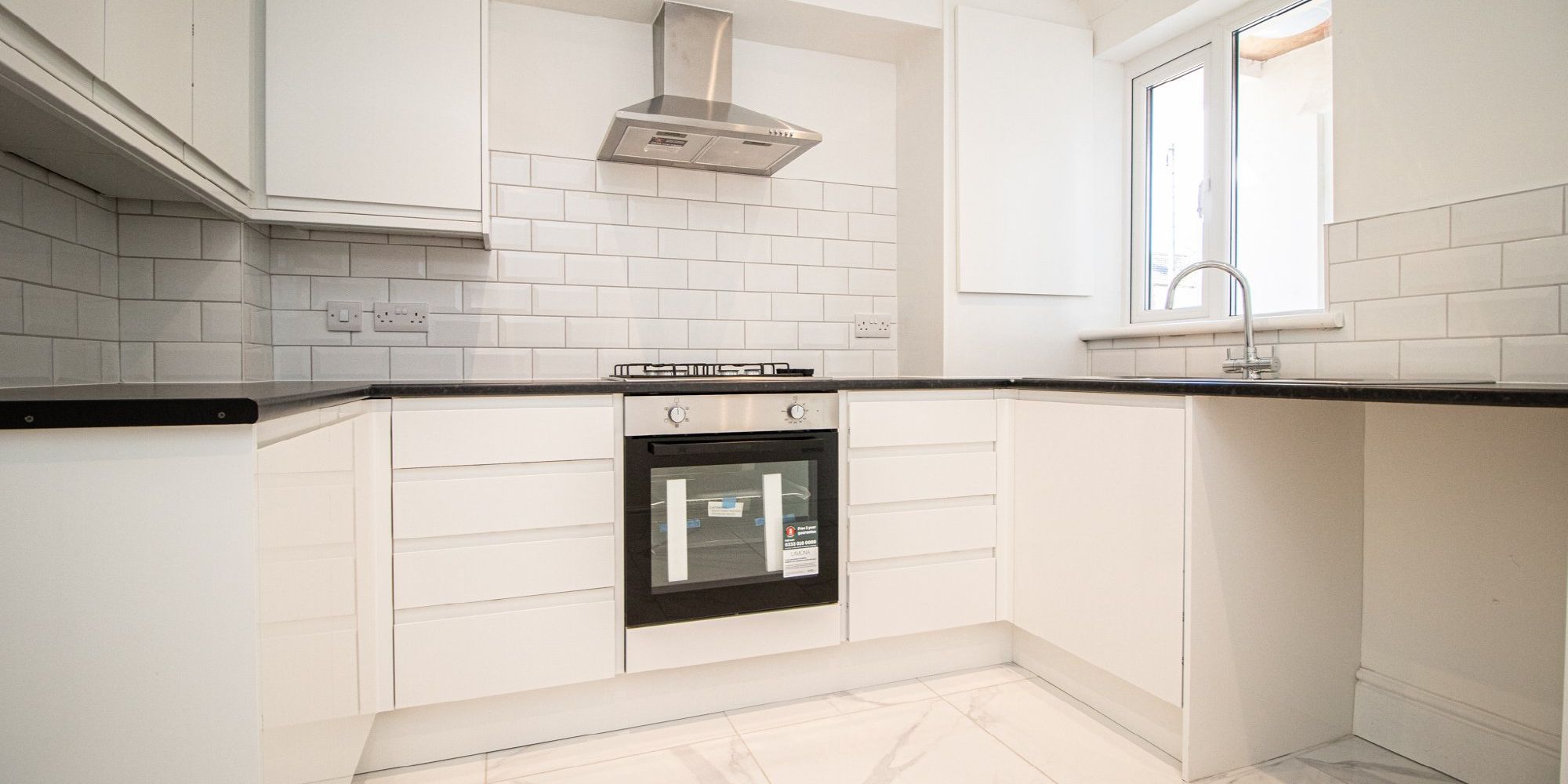 Flat Dinas Street in Cardiff