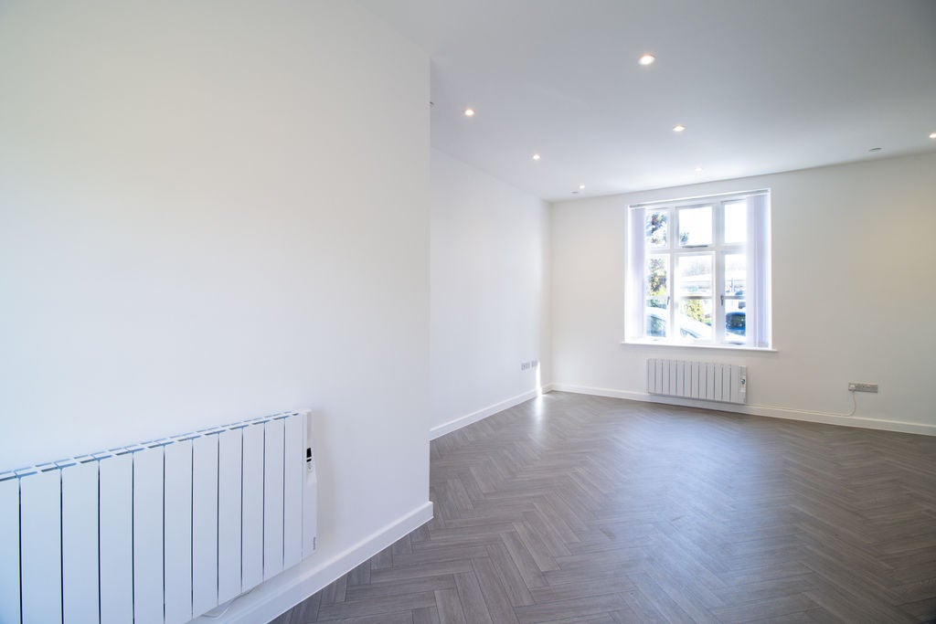 Flat Brecon Road in Abergavenny