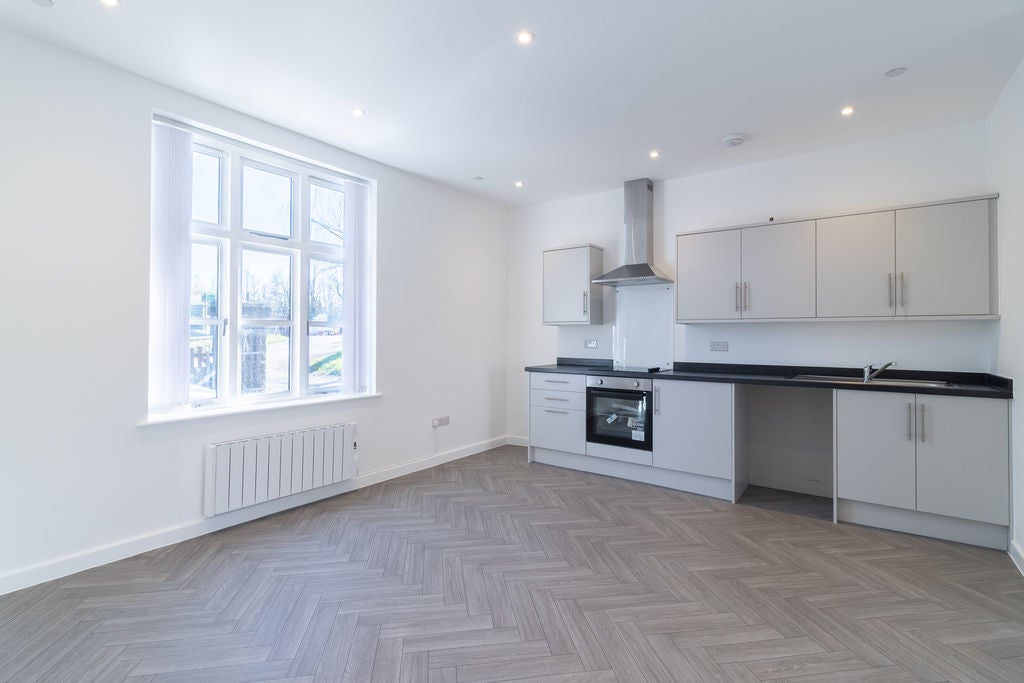 Flat Brecon Road in Abergavenny