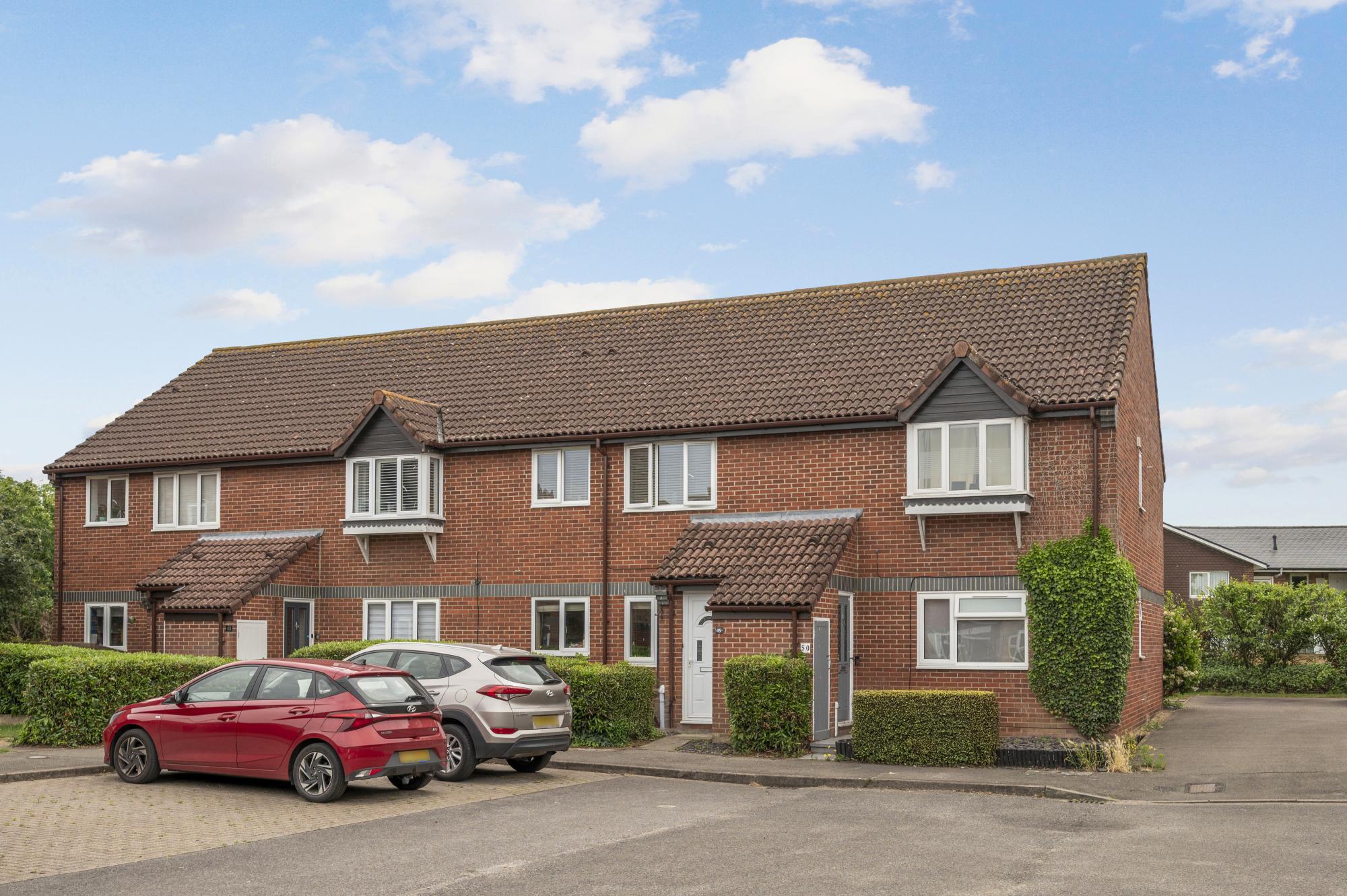 Flat Cambridge Road in Walton on Thames