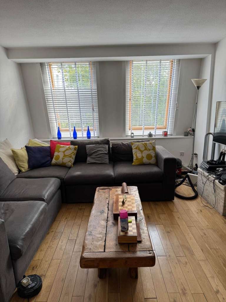 Flat Colville Square in Greater London