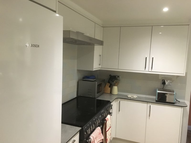 Room Watcombe Road in Greater London
