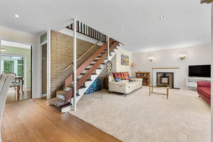 House Oakland Close in Metropolitan Borough of Solihull