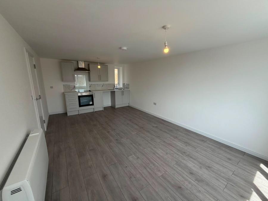 Flat Station Road in Clacton-on-Sea