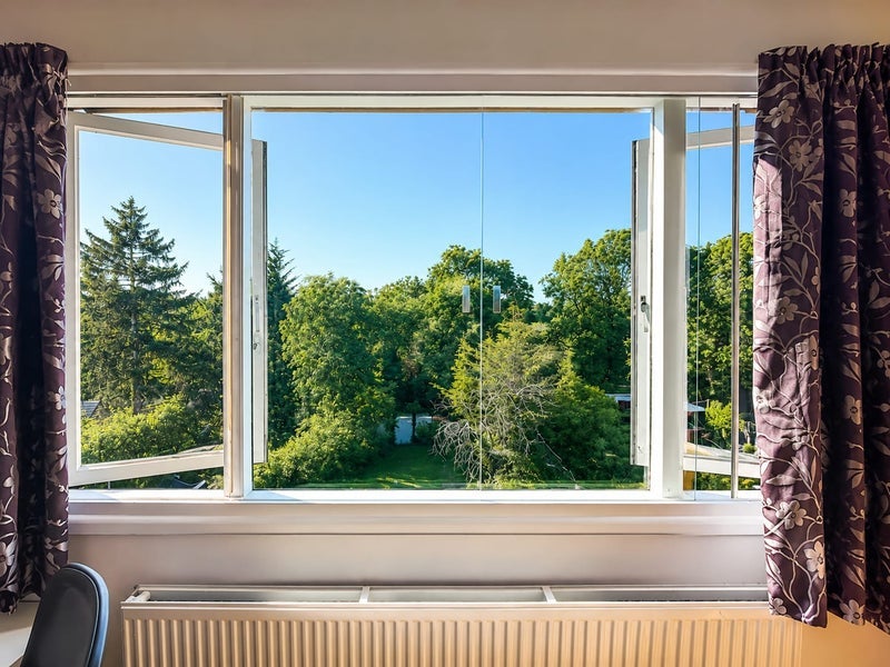 Room Norval Road in Greater London