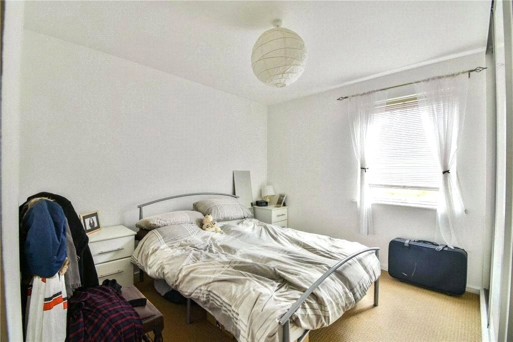 Flat Montmano Drive in Manchester