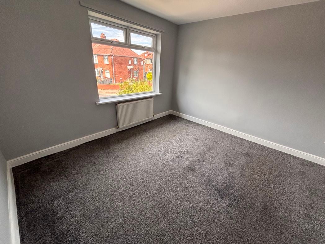 Flat Granville Road in Newcastle upon Tyne