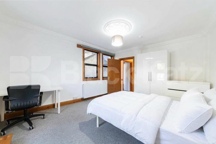 Flat Finchley Road in London