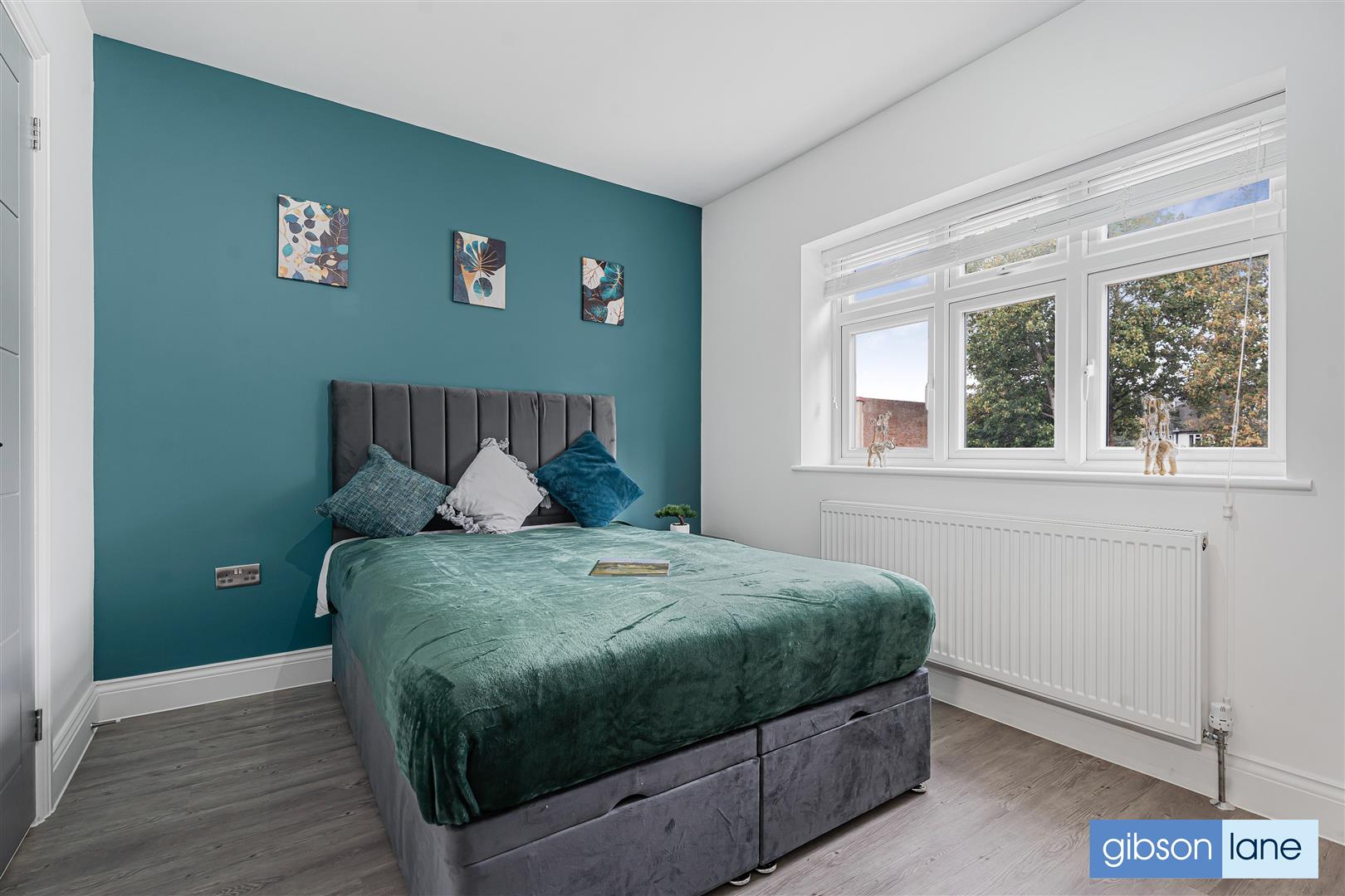 Room Surbiton Road in Greater London