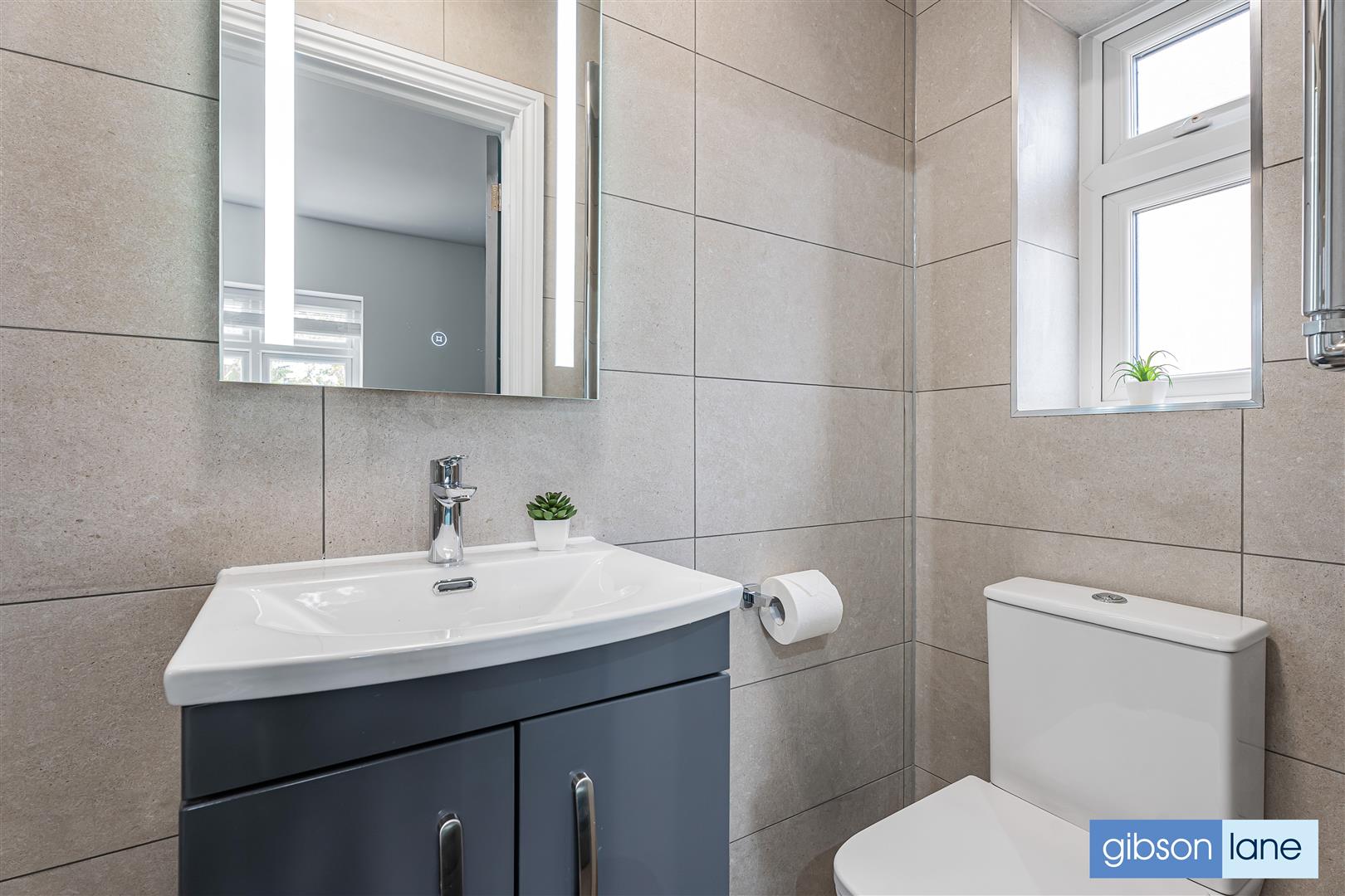 Room Surbiton Road in Greater London