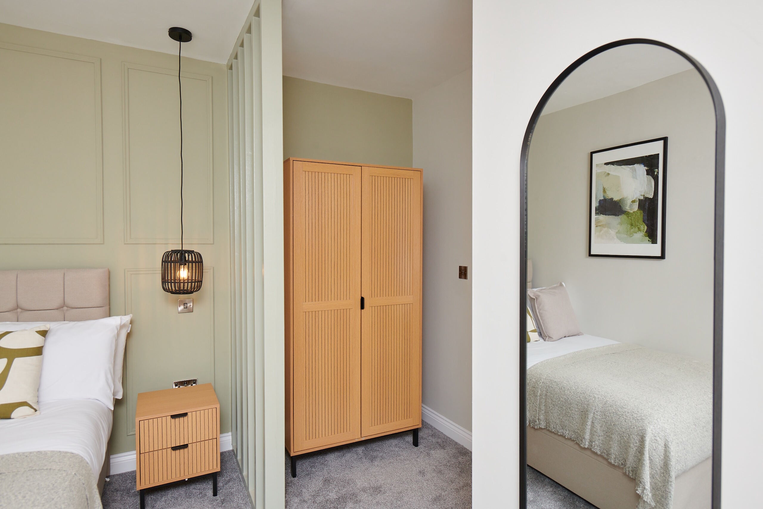 Room Hope Drive in Nottingham