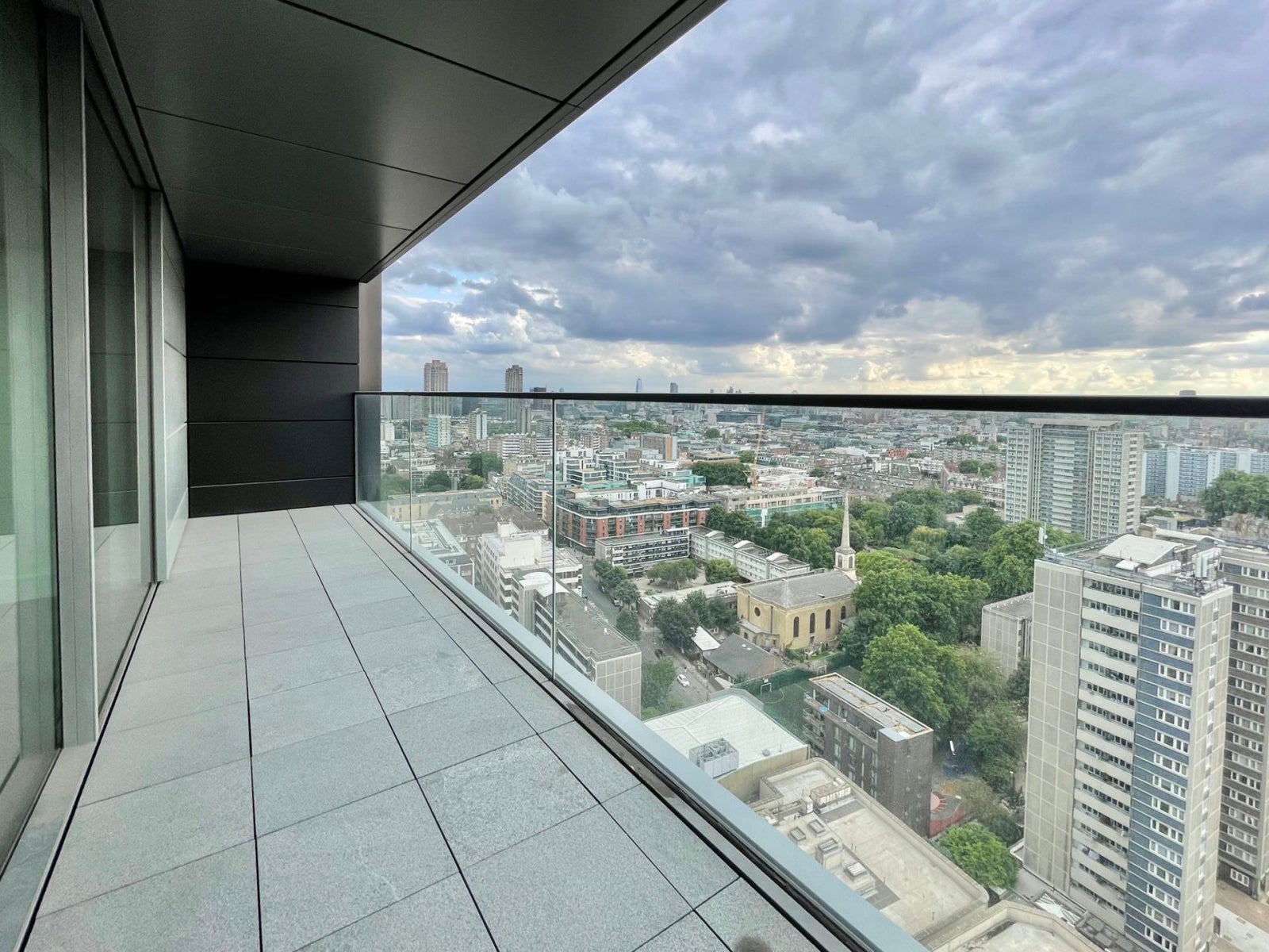 Flat Bollinder Place in London