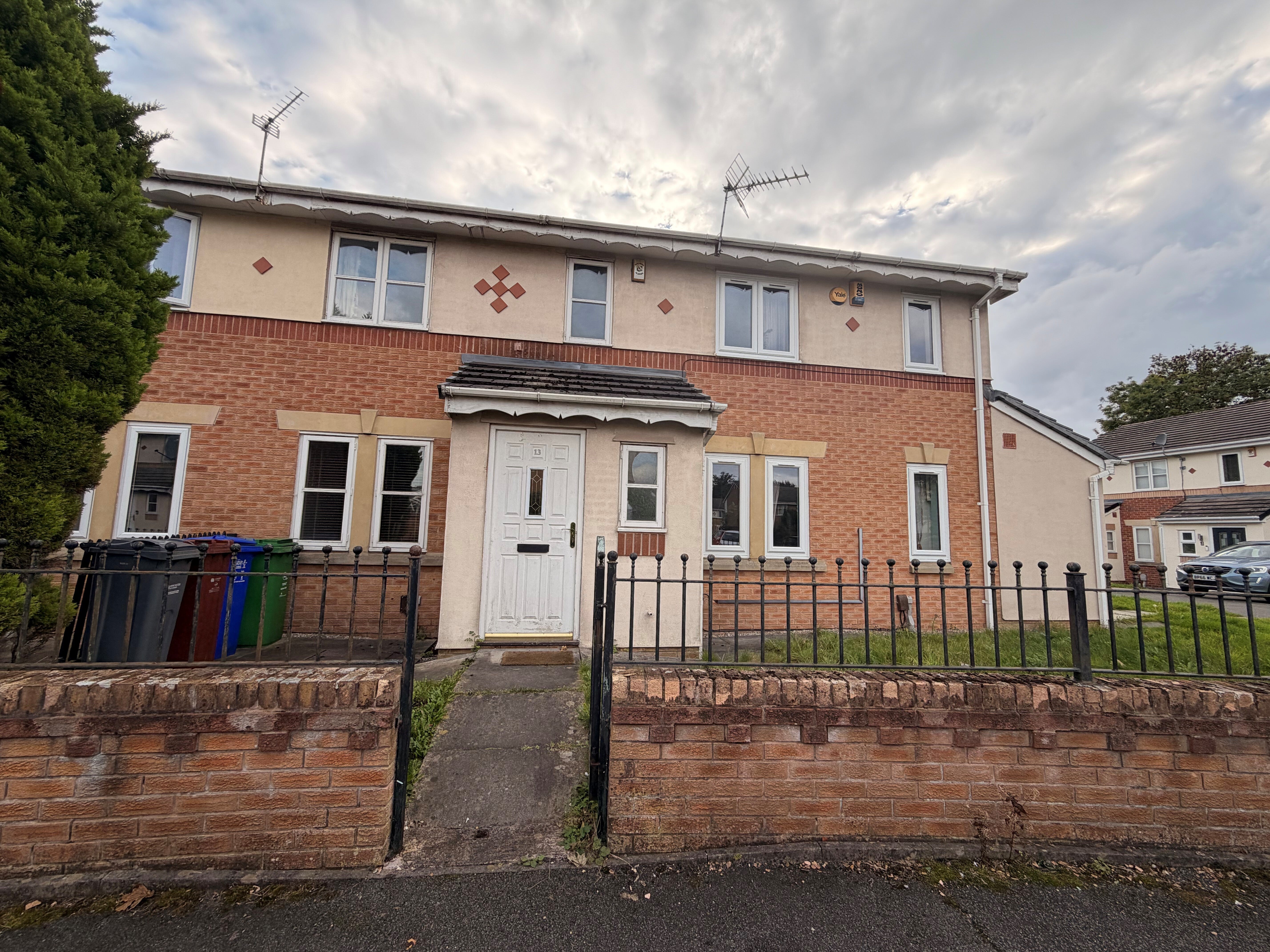 House Scholars Drive in Manchester