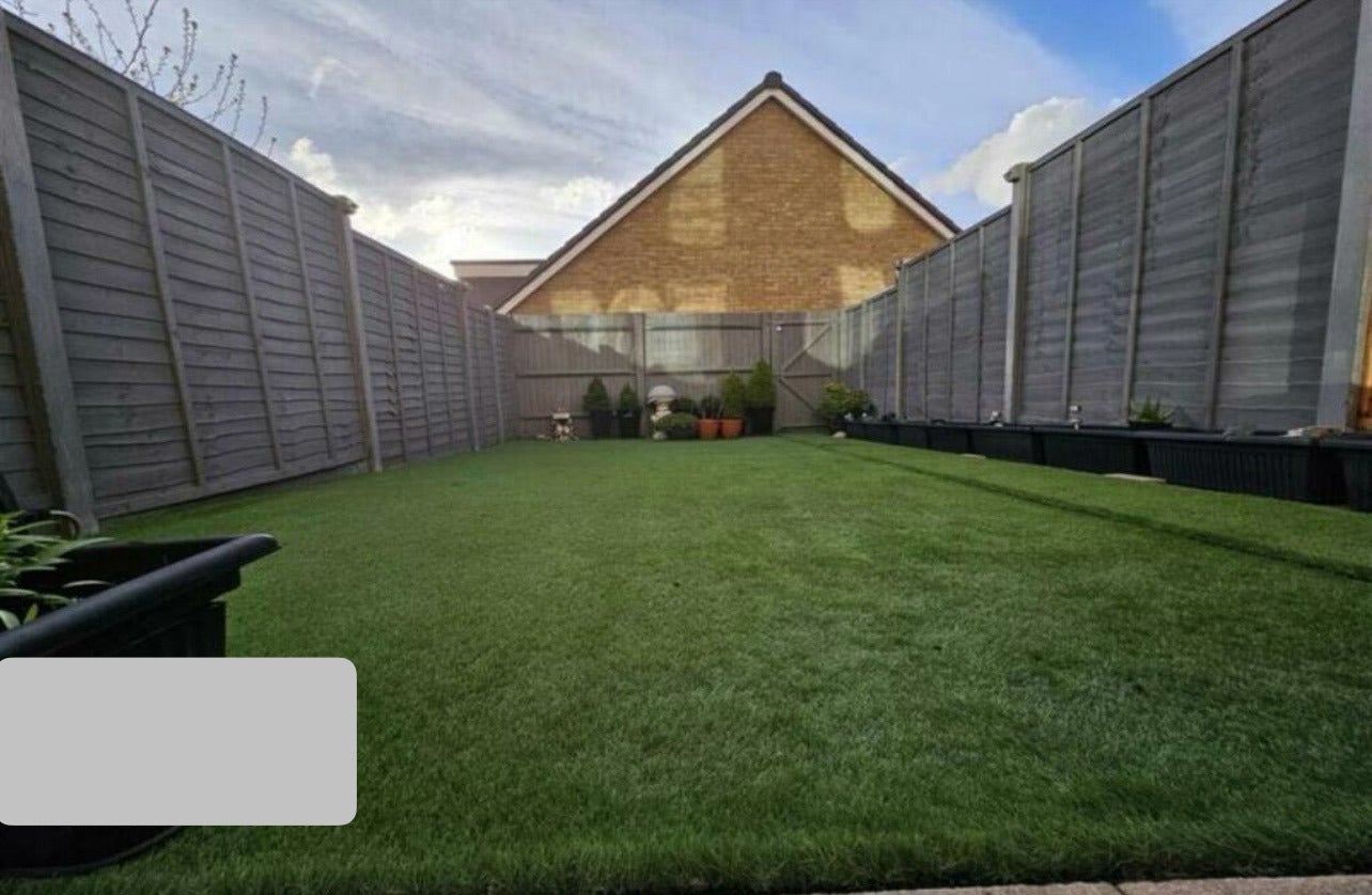 House Burroughs Drive in Dartford
