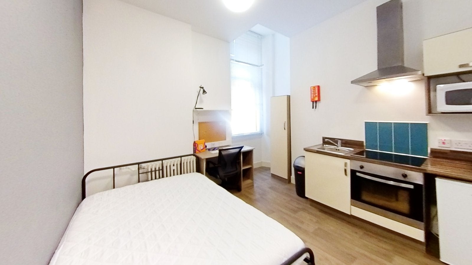 Room St Andrew's Street in Glasgow