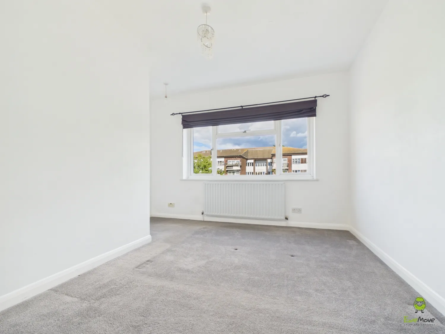 Flat Highview Road in Greater London