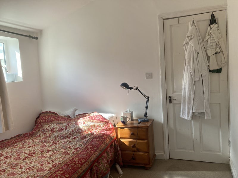 Room Britannia Road in Bristol