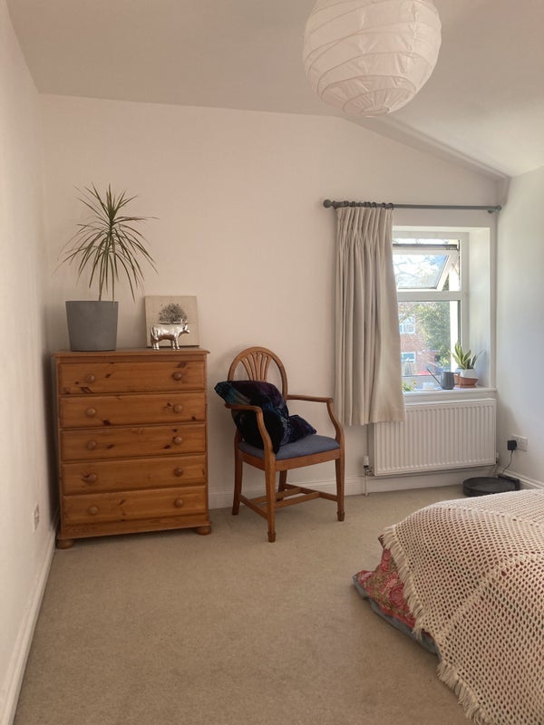 Room Britannia Road in Bristol