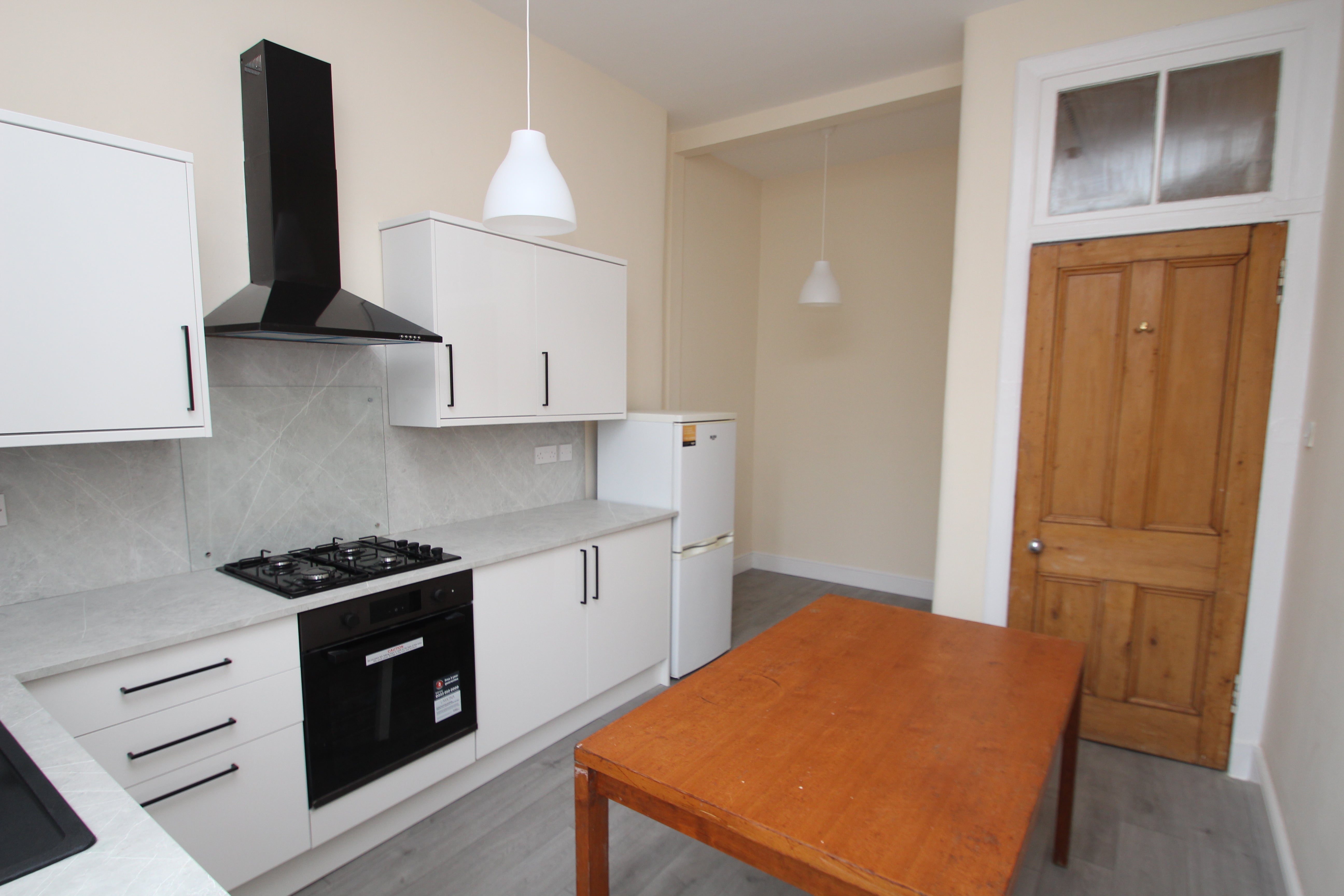 Flat Harvie Street in Glasgow