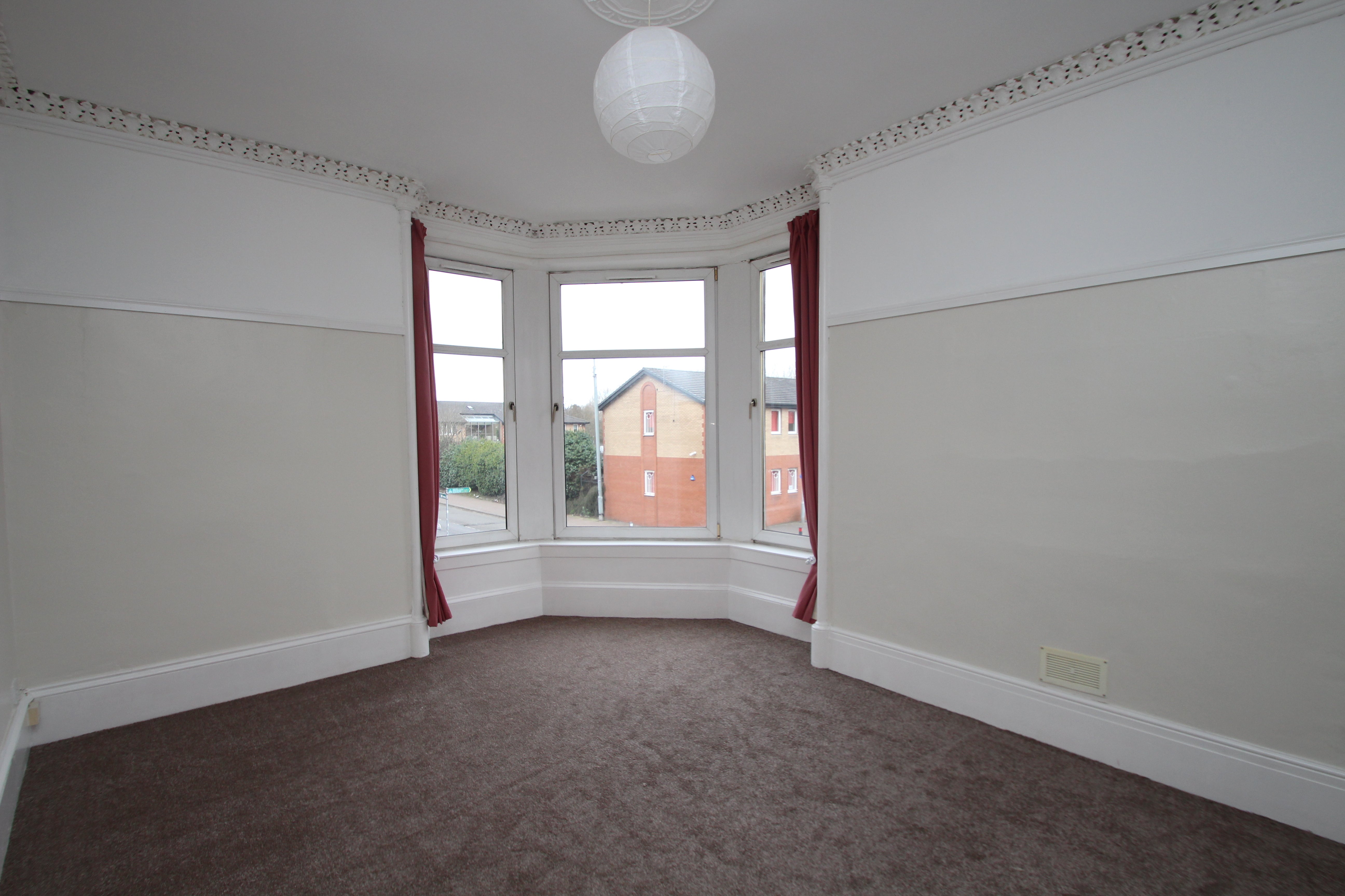 Flat Harvie Street in Glasgow