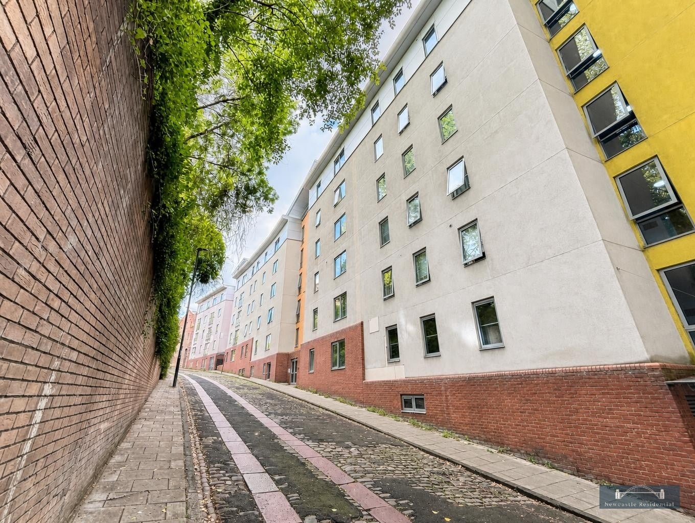 Flat Close in Newcastle upon Tyne