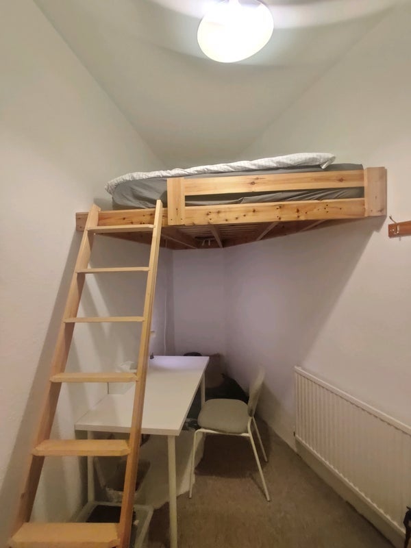 Room Watson Crescent in City of Edinburgh