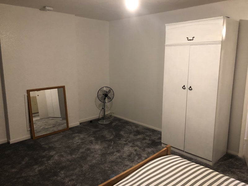 Room Westacre Gardens in Birmingham
