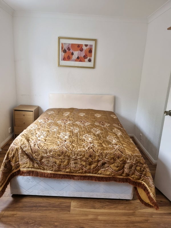 Room Arkley Road in Greater London