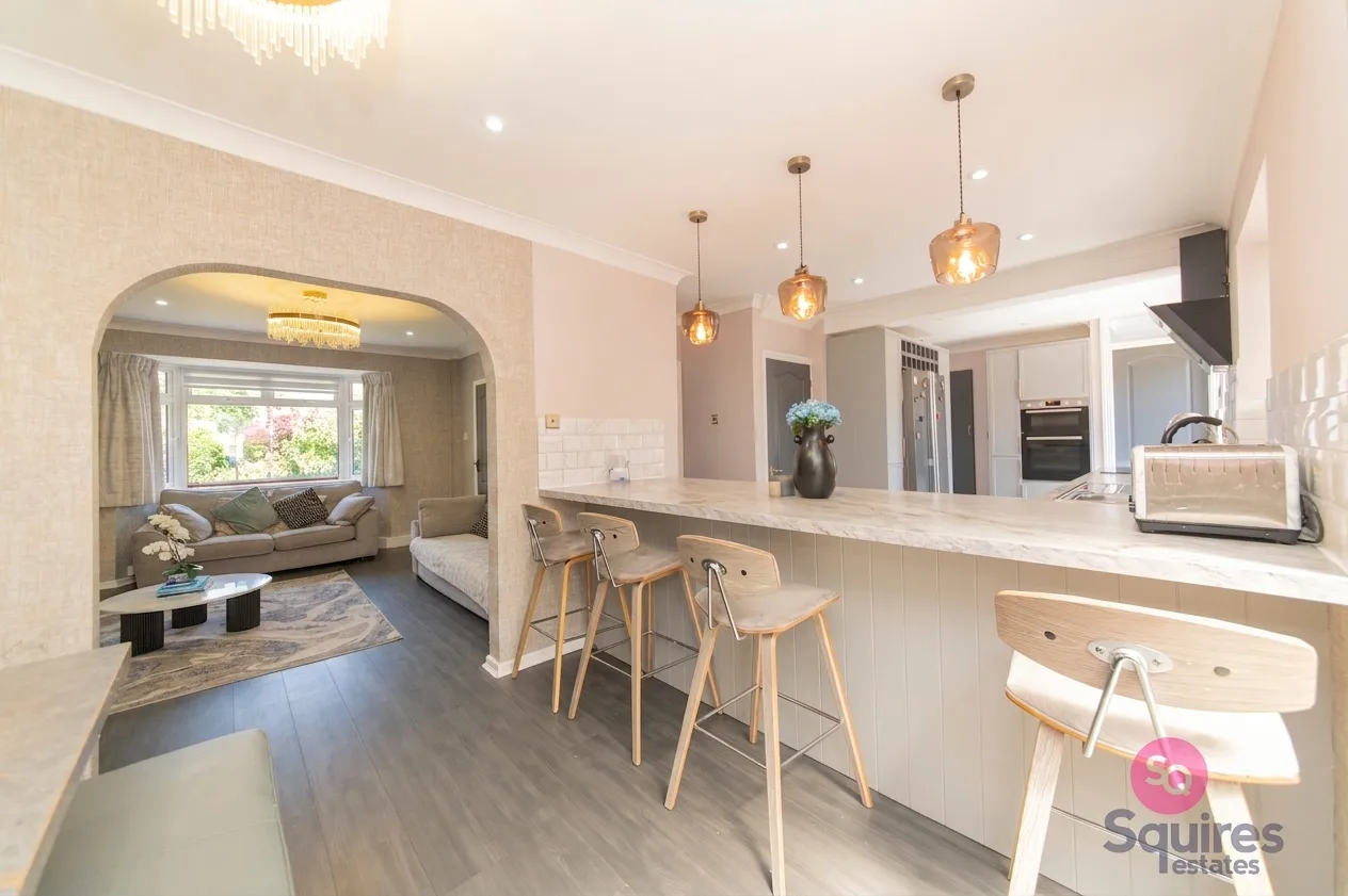House Ellingham Road in Dacorum