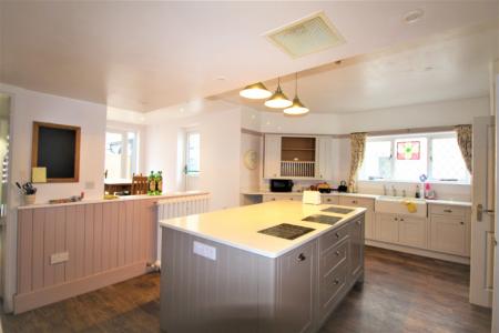 Room High Street in Huntingdonshire