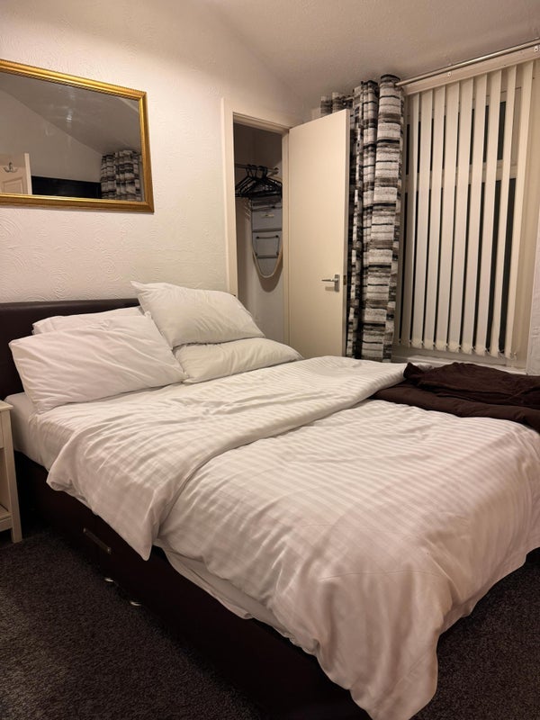 Room Vance Road in Blackpool