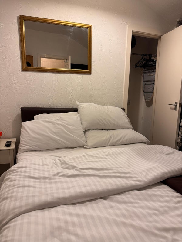 Room Vance Road in Blackpool