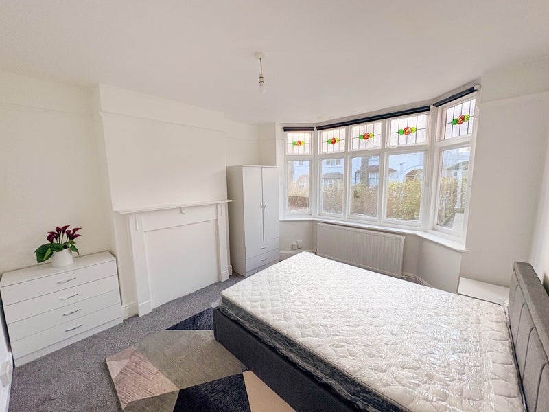 Room Harrington Drive in Nottingham