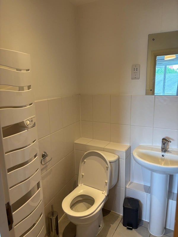 Room Deancross Street in Greater London